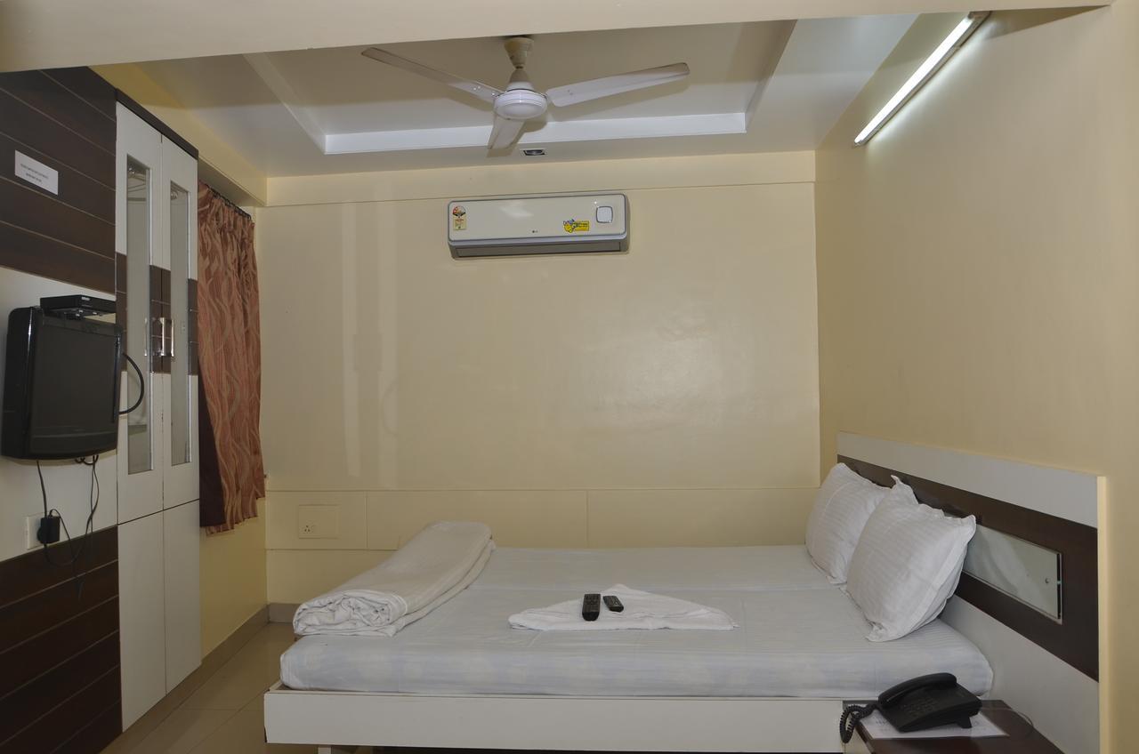 Da Casa Business Hotel Pune Eksteriør billede