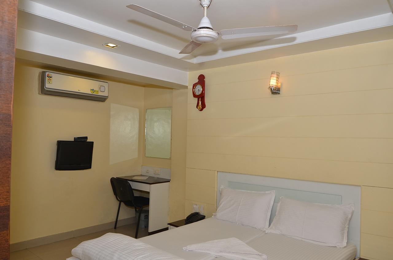 Da Casa Business Hotel Pune Eksteriør billede