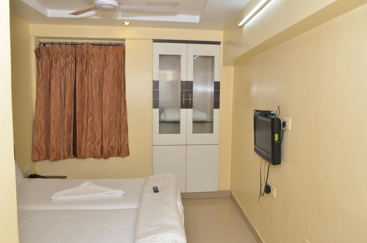Da Casa Business Hotel Pune Eksteriør billede